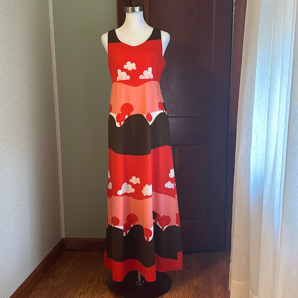 VINTAGE Red and Brown Clouds and Trees Dress, Size 40 (L)